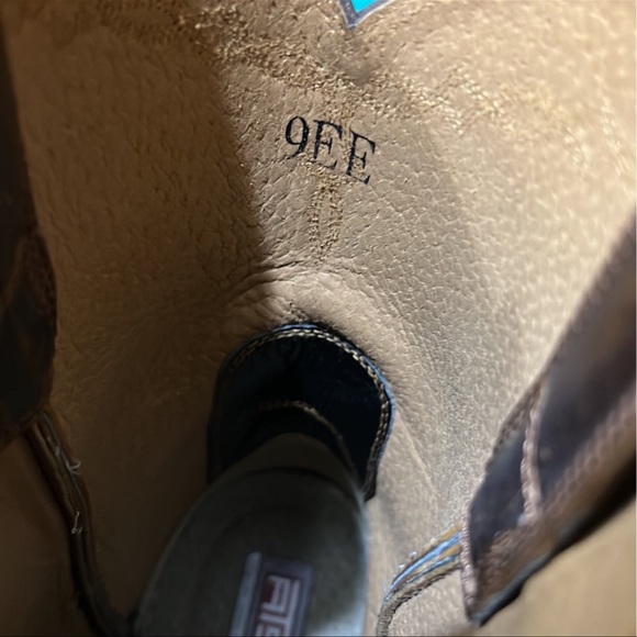 Ariat Heritage Roper Western Leather Country Boot - Picture 6 of 12